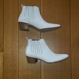 Modern Vice Handler Bootie white sz 10/40